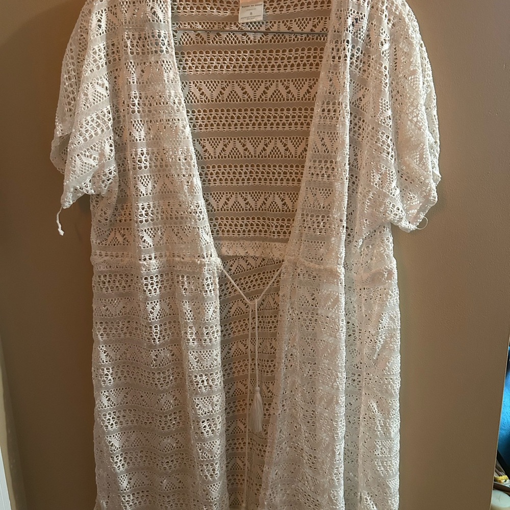 Chic Lace Open-Front Cover-Up